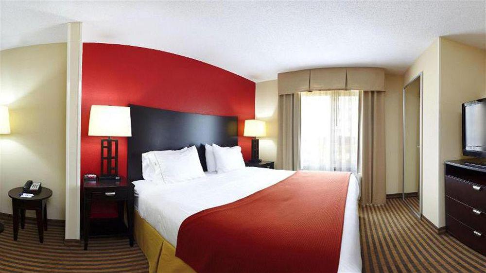 Holiday Inn Express Atmore By Ihg Exterior foto